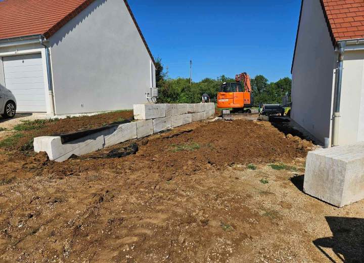 Bordure en pierre Semur-en-Auxois